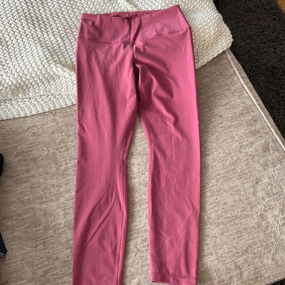 7/8 Yogalicious pink leggings